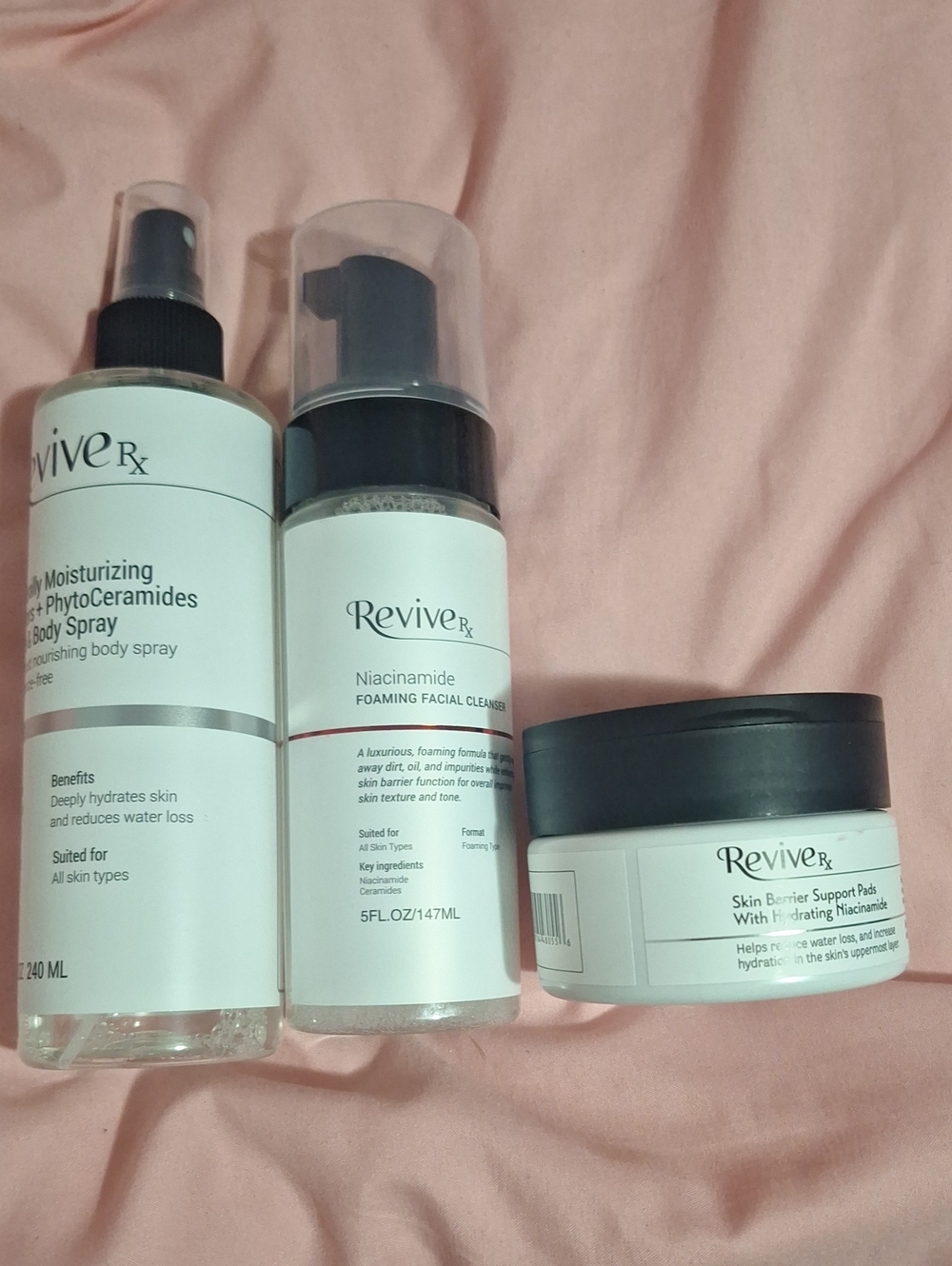 Niacinamide Foaming Facial Cleanser & Hydrating Body Spray Hydrating Pads